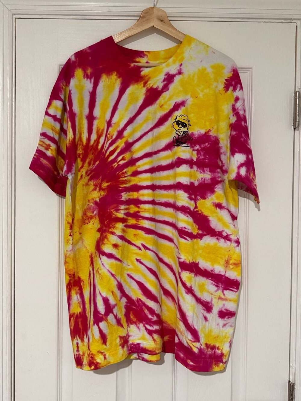 Vintage Calvin and Hobbes "At The Shows" Tie Dye T-Shirt Size XL